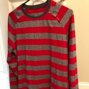 Lululemon Men’s shirt